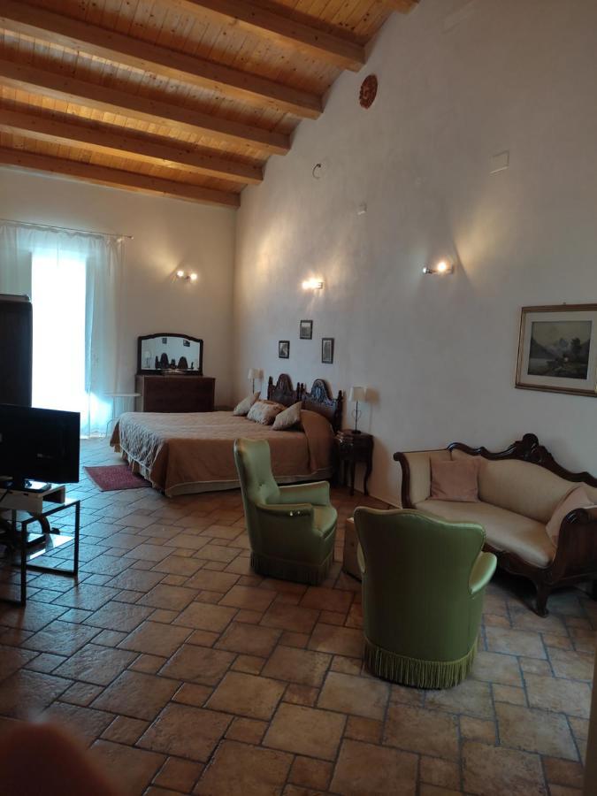 Rosa Thea Suite Taormina Exterior foto